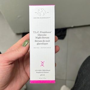 TLC Framboos Glycolic Night serum - Drunk Elephant